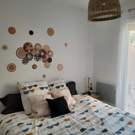 Pause Uzetienne 招待所 于泽斯